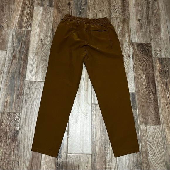 Lululemon Bowline Pant 30" *Utilitech - Picture 2 of 3